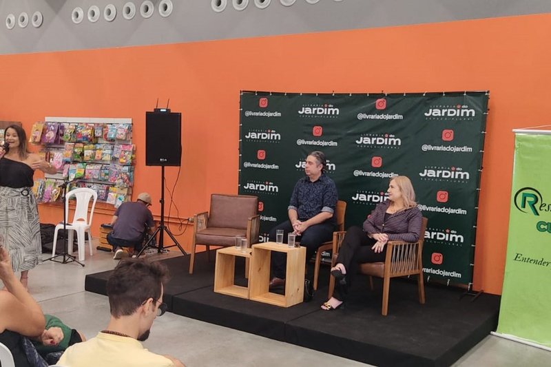 Evento debate sobre saúde mental e o papel da família e da escola na formação de crianças e adolescentes