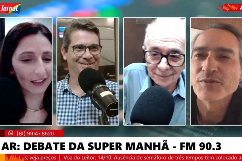 Debate com o sociólogo e pesquisador, Marcelo Garcia, o professor José Arlindo Soares e o sociólogo Renato Carvalheira
