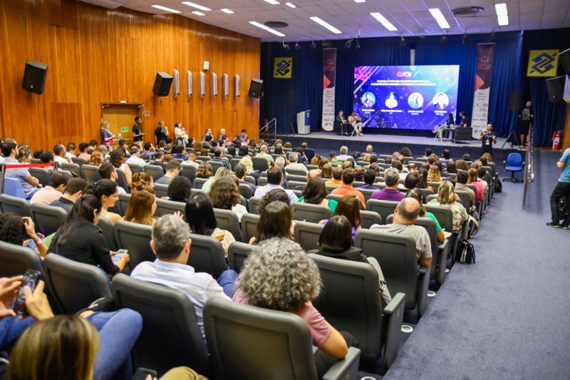 Maior evento de inovação na gestão pública do Nordeste, o Gov In Play 2025 será aberto nesta quarta (15), no Bairro do Recife