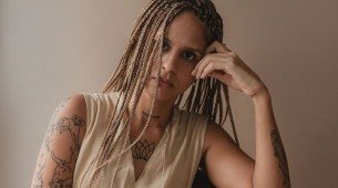 A escritora Gianni Gianni representa Pernambuco na categoria 'Poesia' do Prêmio Candango de Literatura