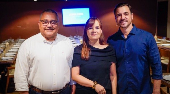 Henrique Medeiros, Denielly Halinski e Felipe Menezes, em evento no RioMar