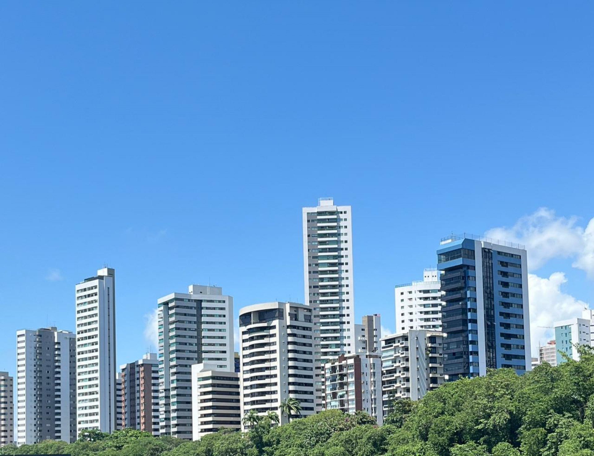 Recife, Florianópolis e São Paulo lideram mercado imobiliário brasileiro 