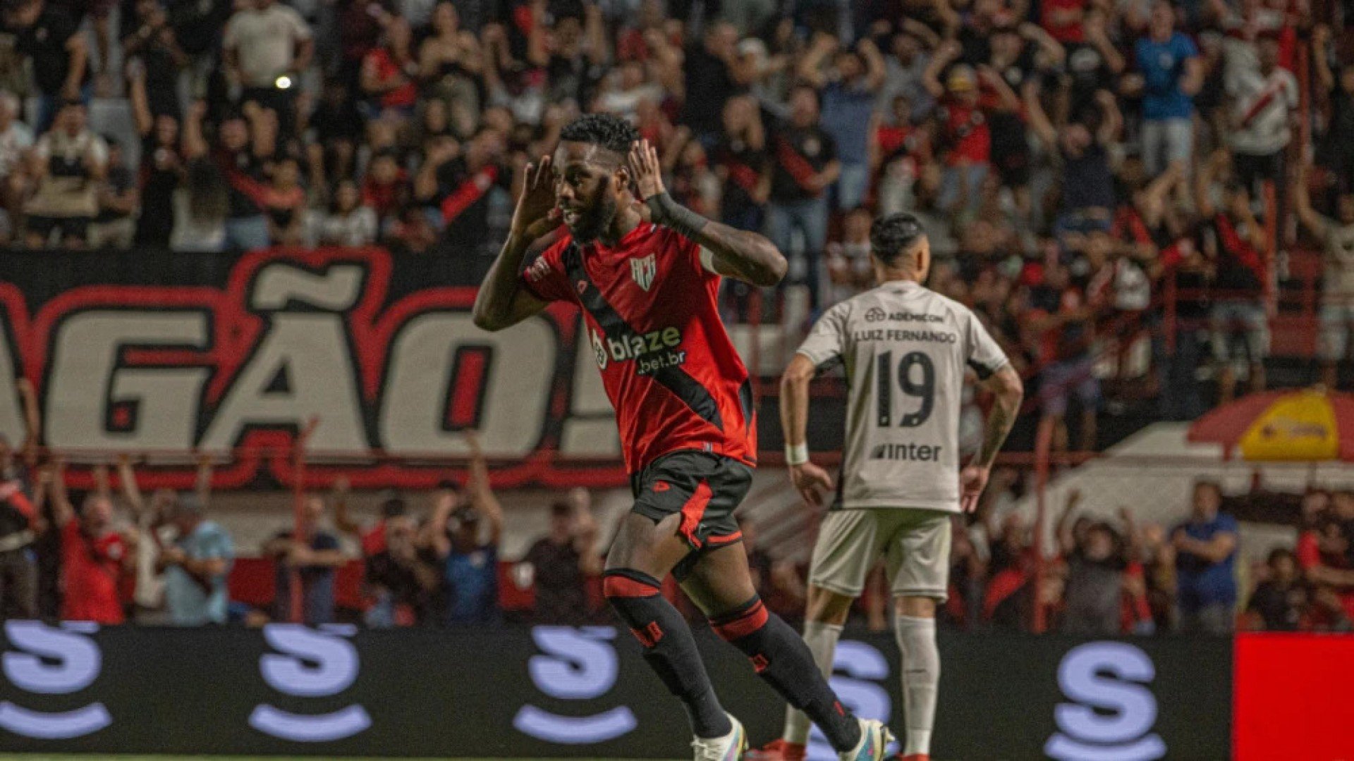 Atlético-GO x Vila Nova: onde assistir ao vivo, horário e escalações