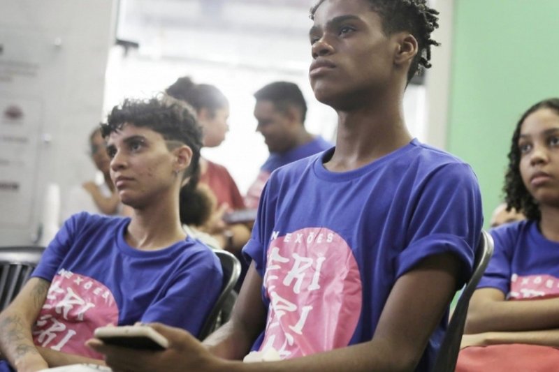 O projeto "Fala que Alimenta" - Formação em Comunicação e Engajamento sobre Alimentação Adequada e Saudável para Juventudes é gratuito