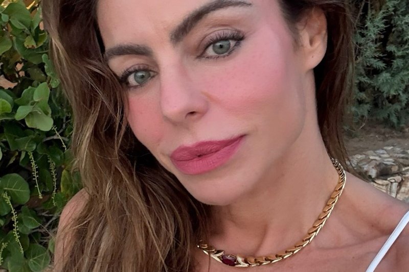 Musa dos anos 2000, Daniela Cicarelli surge de biquíni e corpo de ‘boneca’ rouba a cena