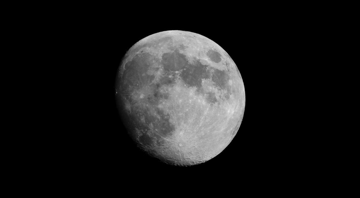 Cuando la luna cambie de fase, 4 signos entenderán por qué todo necesitó desmoronarse