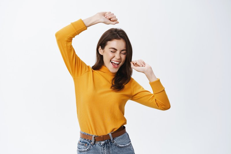 Imagem de uma mulher feliz