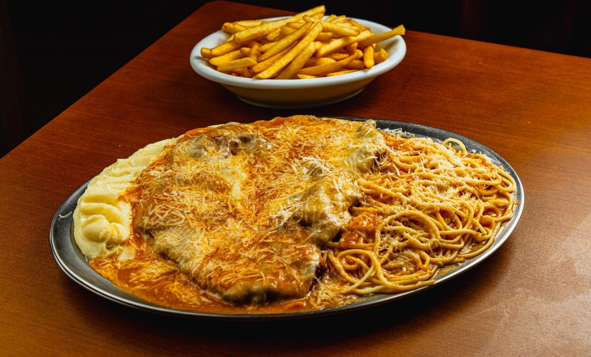 Imagem do Filé à Parmegiana, sucesso atemporal Abrasel Pernambuco/Cortesia