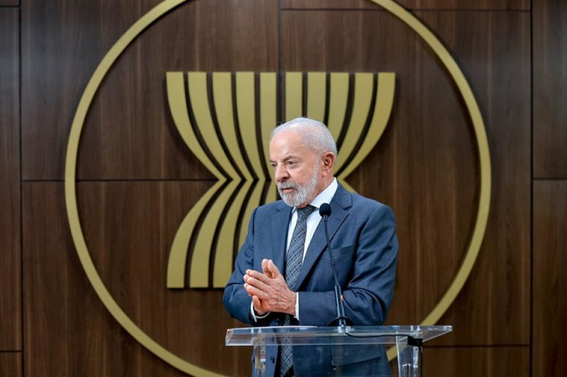 Lula discursa em visita à Indonésia