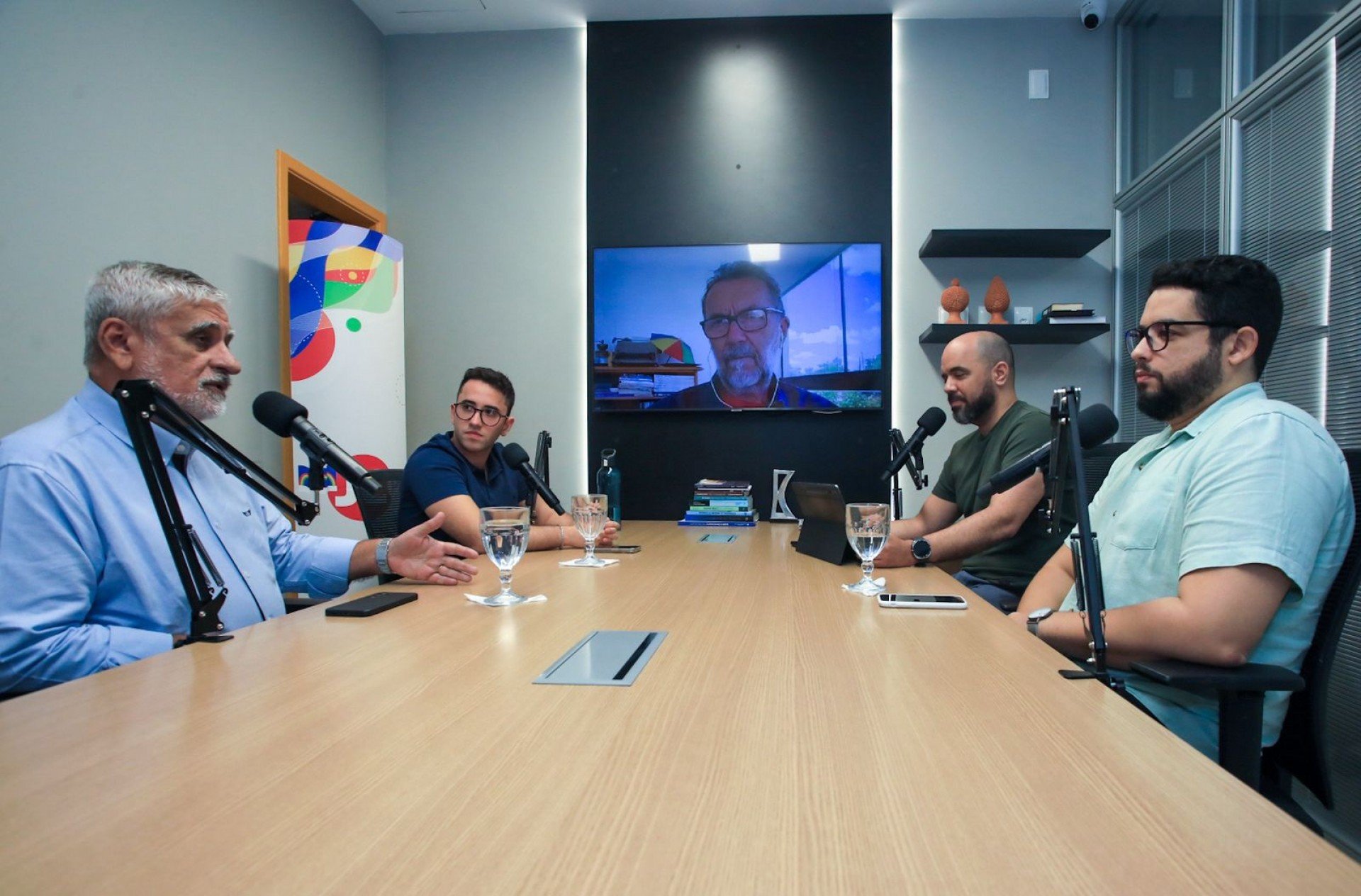Thiago Medina no videocast cena Política com Igor Maciel, Fernando Castilho, Rodrigo Fernandes e Romoaldo de Souza ARTHUR BORBA / JC IMAGEM