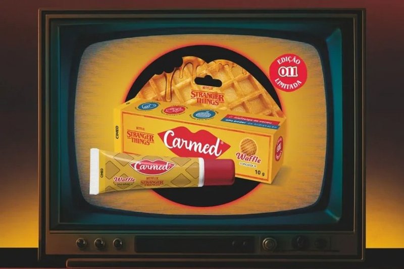 Carmed anuncia edição limitada de hidratante labial inspirada em Stranger Things