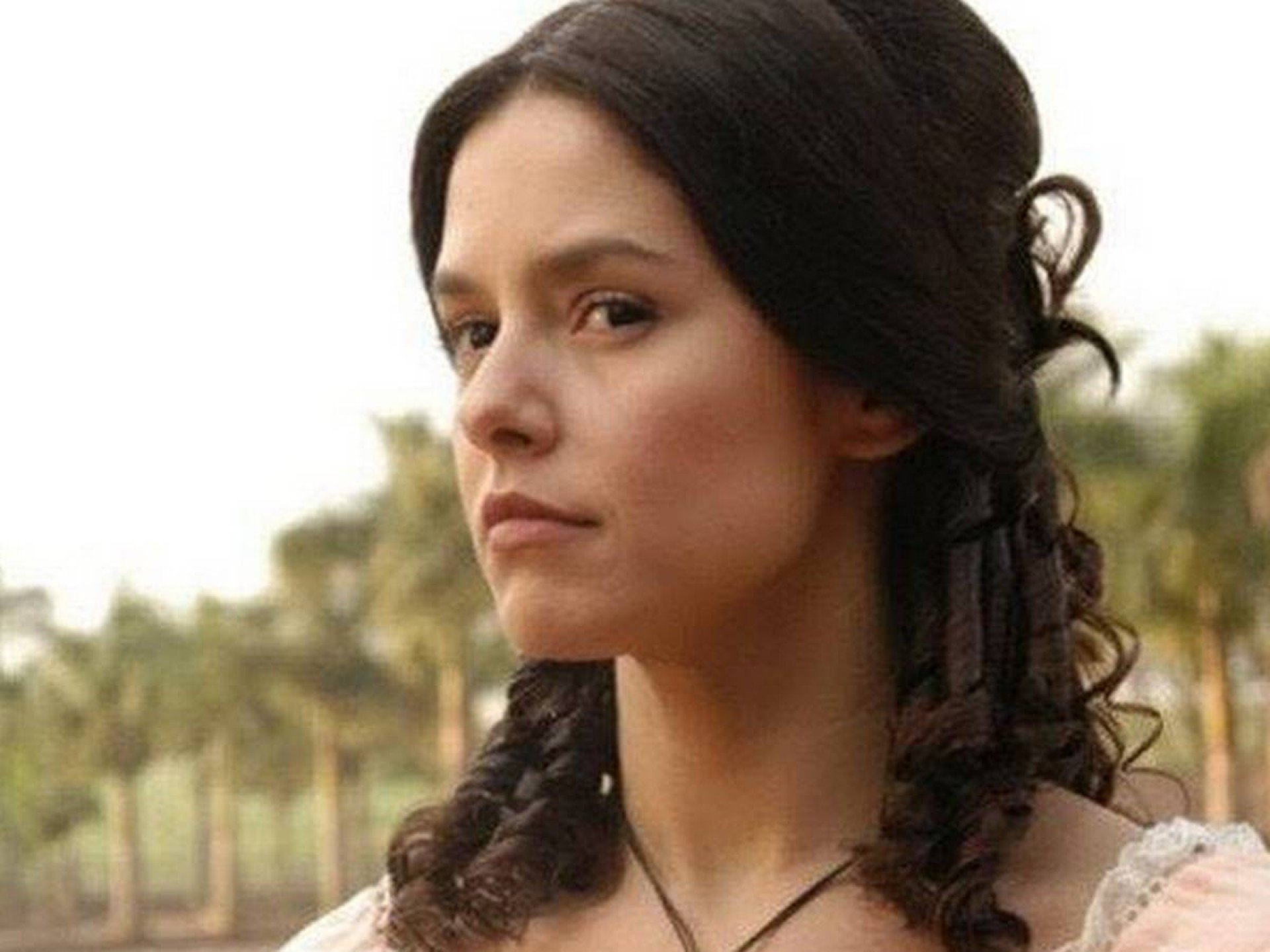 Record pode trocar reprise de ‘A Escrava Isaura’ por novelas turcas em 2026