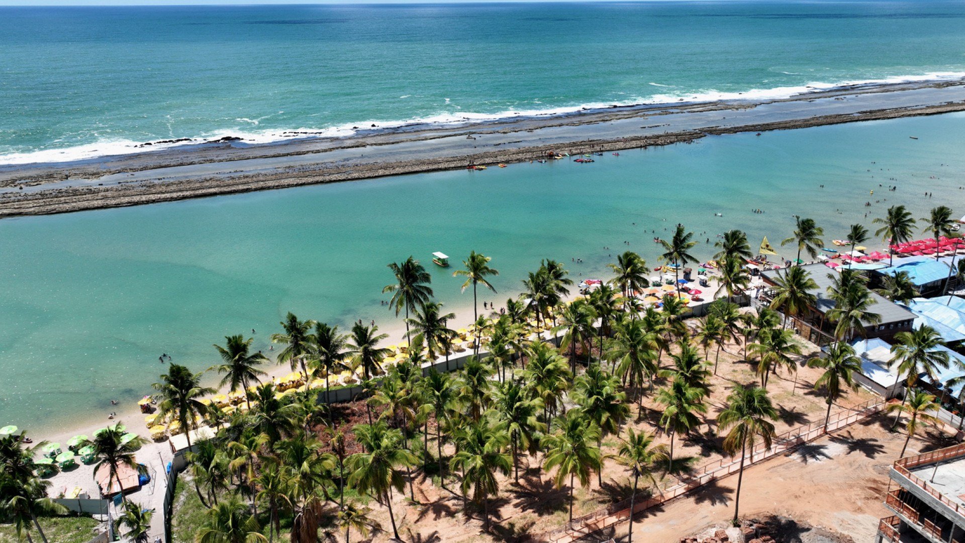 Porto de Galinhas: mar calmo e coeficiente de maré baixo favorecem passeios nesta quarta-feira (29)