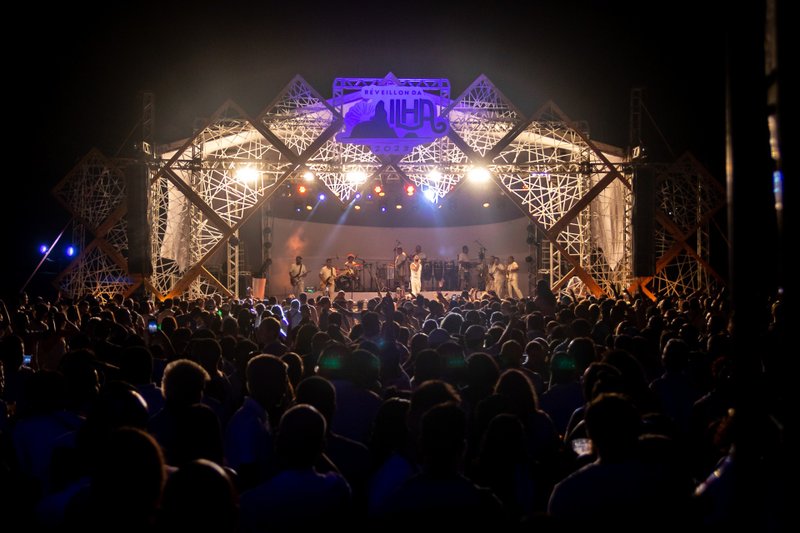 Fernando de Noronha confirma festa de Réveillon com 3 dias de programação aberta ao público