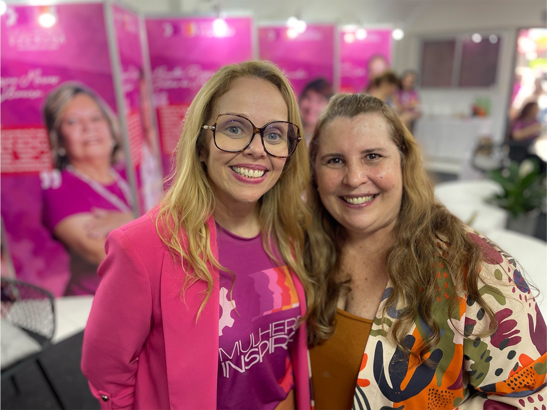 Professoras  Maria de Lourdes Melo Guedes Alcoforado e Fernanda Bérgamo Holanda