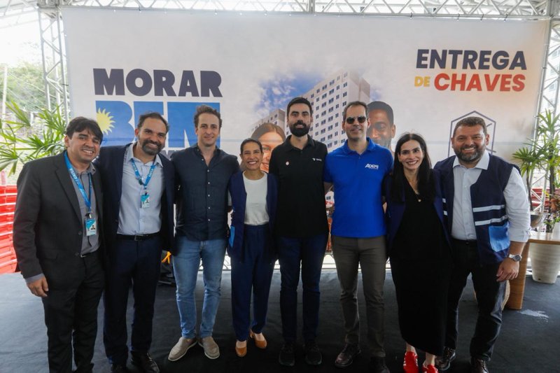Entrega de unidades habitacionais da Tenda
