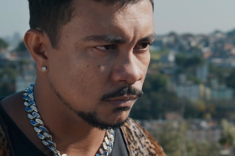 Xamã em "Três Graças"