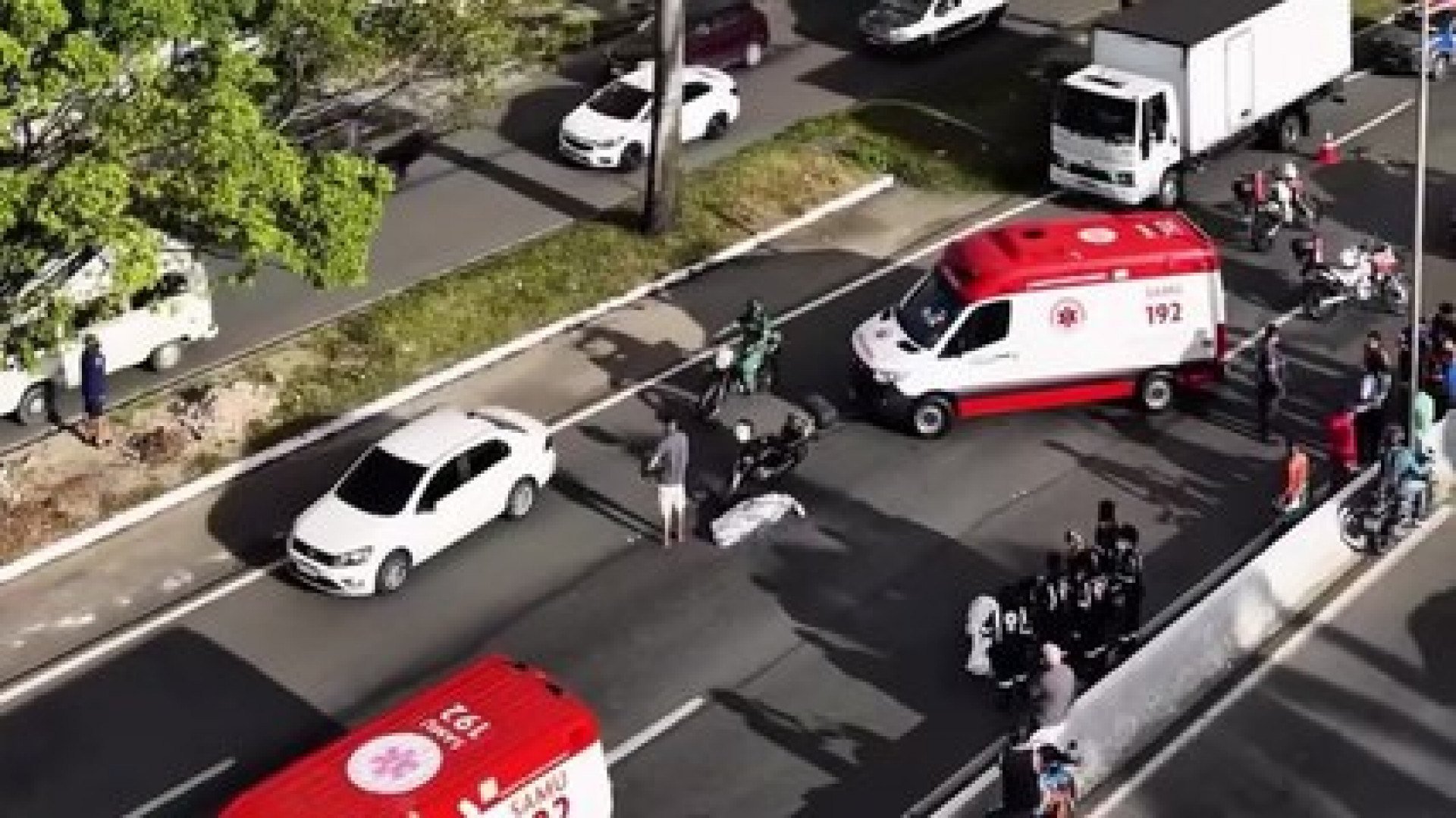 Casal de idosos morre atropelado ao tentar atravessar BR na Zona Oeste do Recife