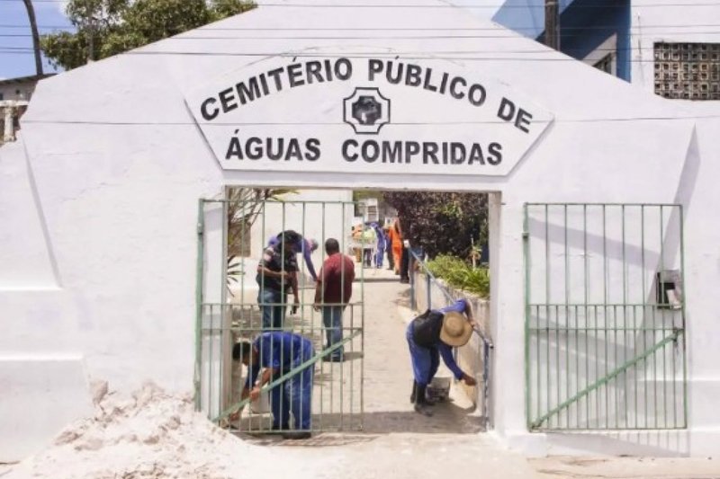 Em Olinda, cemitérios terão equipes de prontidão para garantir atendimento à população que for prestar homenagens aos entes queridos