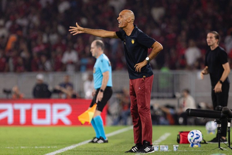 César Lucena, auxiliar técnico do Sport