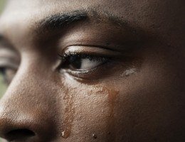 A inteligência emocional ajuda o estudante a reconhecer e regular as próprias emoções, afirma a psicóloga escolar do Colégio GGE Thalita Evangelista