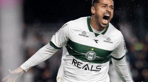 Líder Coritiba está bem perto do acesso na Série B