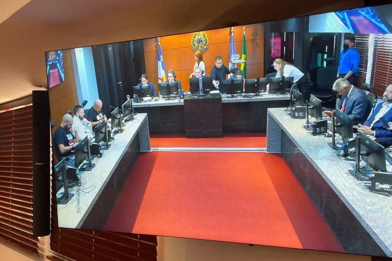 Metrovi&aacute;rios e CBTU chegam a acordo e greve do Metr&ocirc; do Recife pode terminar nesta quarta (5) e sistema voltar a operar &agrave;s 5h da quinta-feira (6)