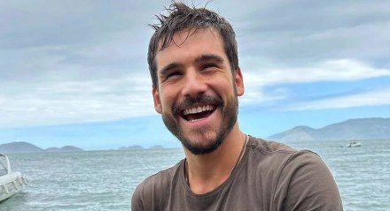 Nicolas Prattes será o vilão da nova novela das seis da Globo