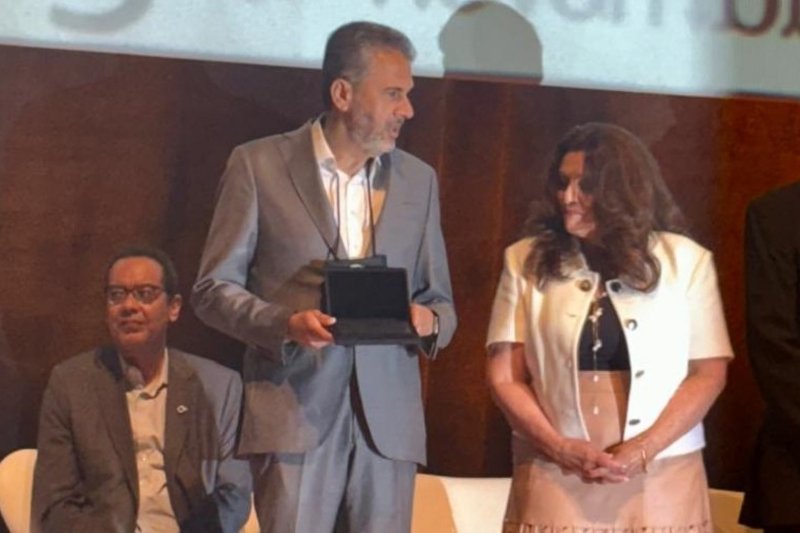 Carlos Brito foi o primeiro a levantar a hipótese entre zika e microcefalia, a enxergar o elo que ninguém via, e a fazer a ponte entre a observação clínica e a ação pública