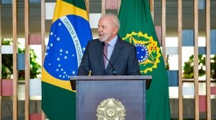 Em carta a Lula, ex-ministros sugerem secretaria para conter crise após operação no Rio de Janeiro