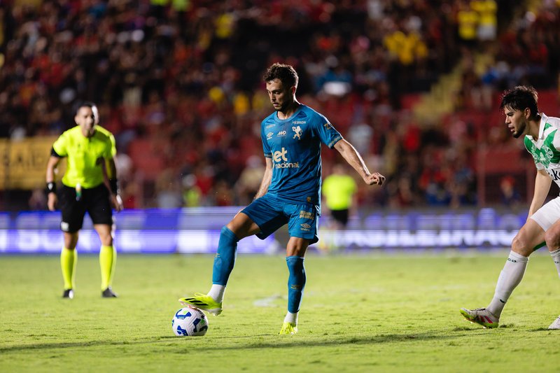 Duelo entre Sport e Juventude, na Ilha do Retiro