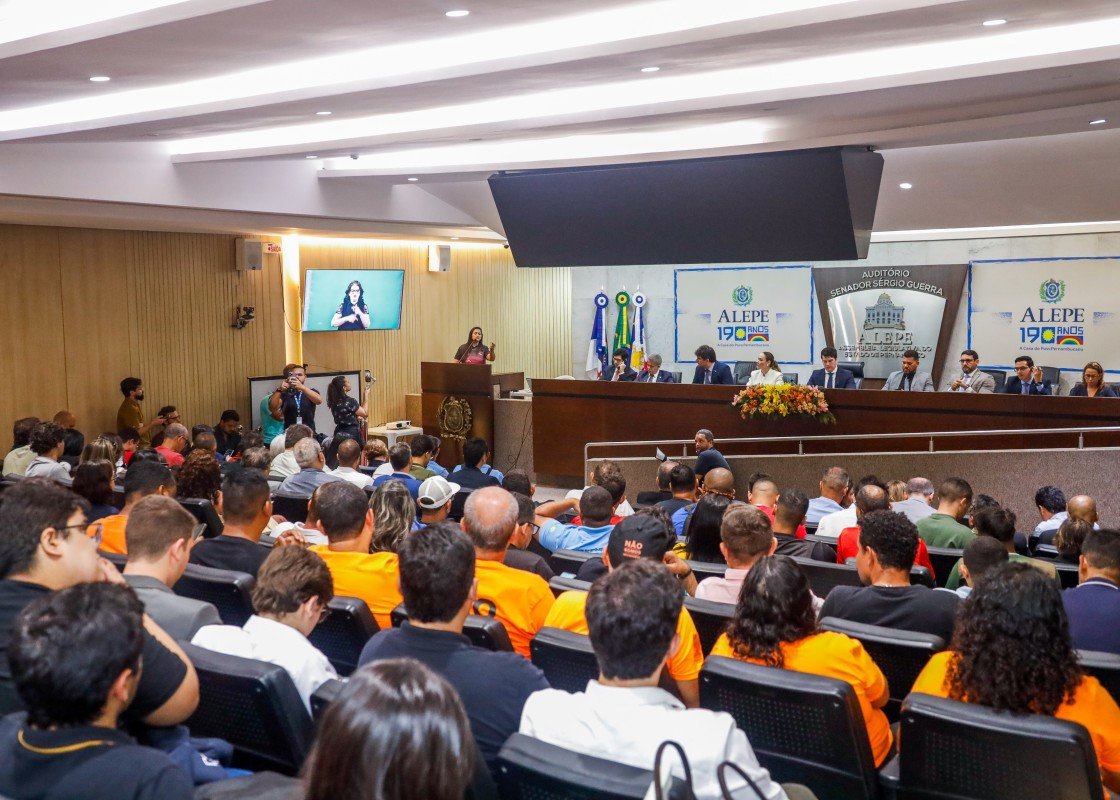 O falso discurso municipalista da oposição na Assembleia Legislativa que vai prejudicar os 184 prefeitos de Pernambuco