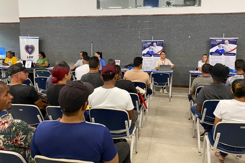 3º Feirão de Empregos da RMR reuniu mais de 2 mil trabalhadores no Recife