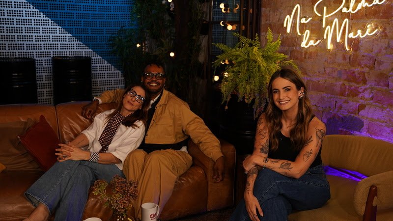 Paola Carosella revela que já dispensou o guitarrista Slash em novo episódio do "Na Palma da Mari"