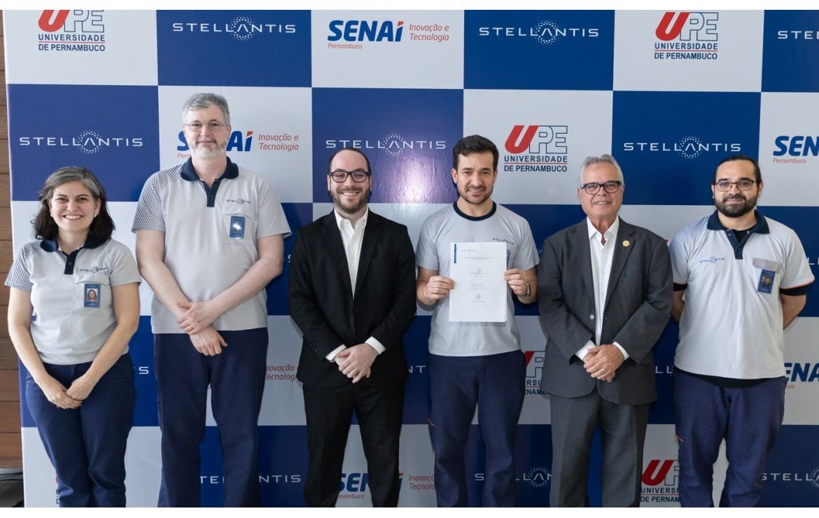 Stellantis, SENAI-PE e UPE firmam parceria para projetos de digitalização industrial no Polo Automotivo de Goiana
