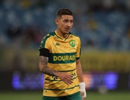 Alisson Safira, atacante do Cuiabá