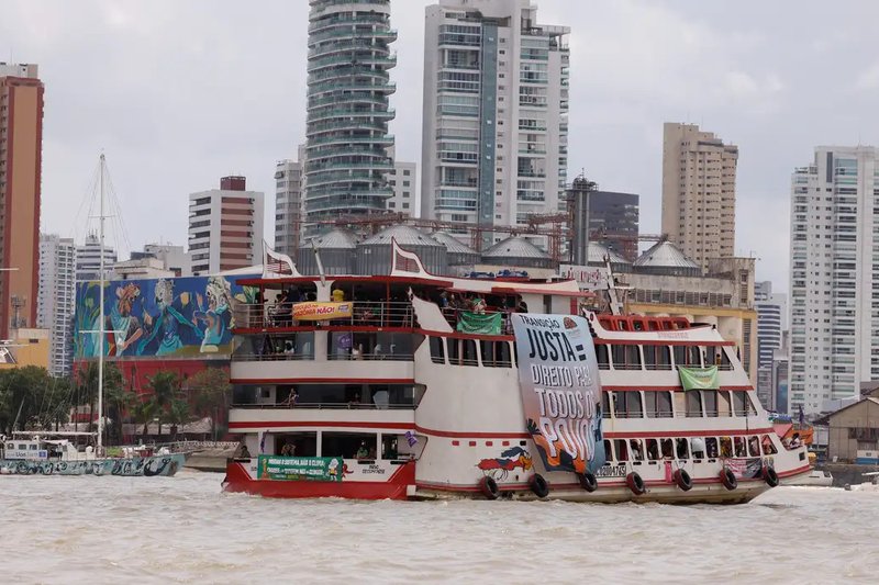 Os povos se encontraram para reunir vozes, demandas e forças. Em comum, trazem o lema "a resposta somos nós". Uma reivindicação por escuta, respeito e soberania popular