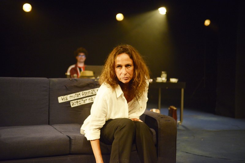 Andrea Beltrão em 'Lady Tempestade', com Andréa Beltrão, abre o 24º Festival Recife do Teatro Nacional