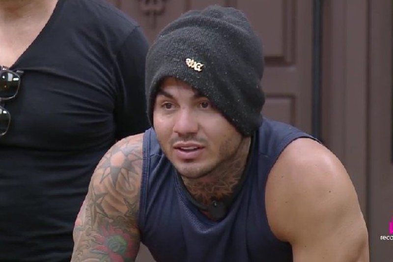 Peões sofrem punição e vão ficar 48 horas sem gás encanado