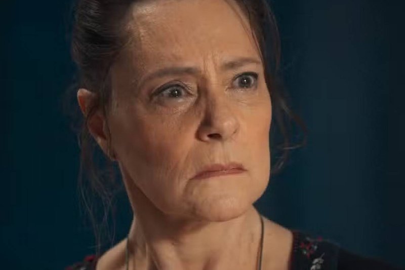 Elizabeth Savala pode voltar ao horário nobre em próxima novela de Walcyr Carrasco