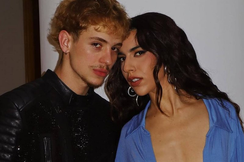 Marina Sena rebate críticas sobre não querer casar ou ter filhos com Juliano Floss