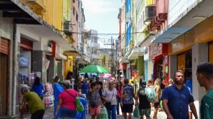 Comércio do Centro do Recife funcionará todos os dias até o fim do ano para atender demanda das festas