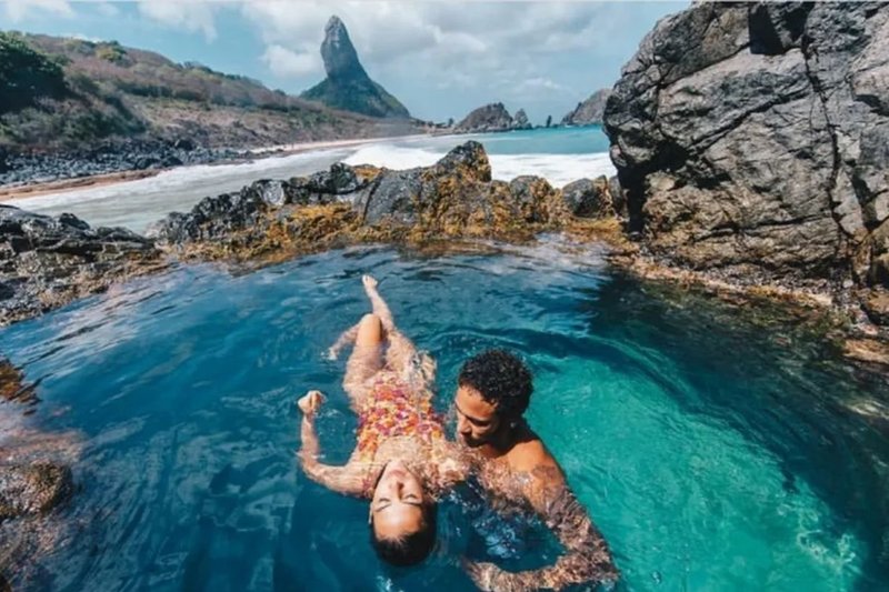 Imagem de Bruna Marquezine e Neymar