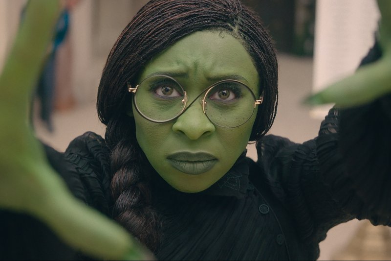 Cynthia Erivo é Elphaba em WICKED, dirigido por Jon M. Chu