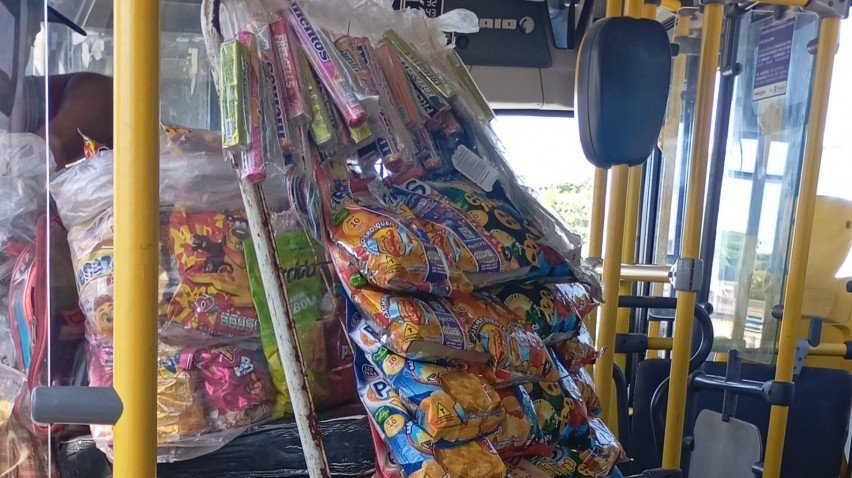 GENIVAL PAPARAZZI / VOZ DO LEITOR