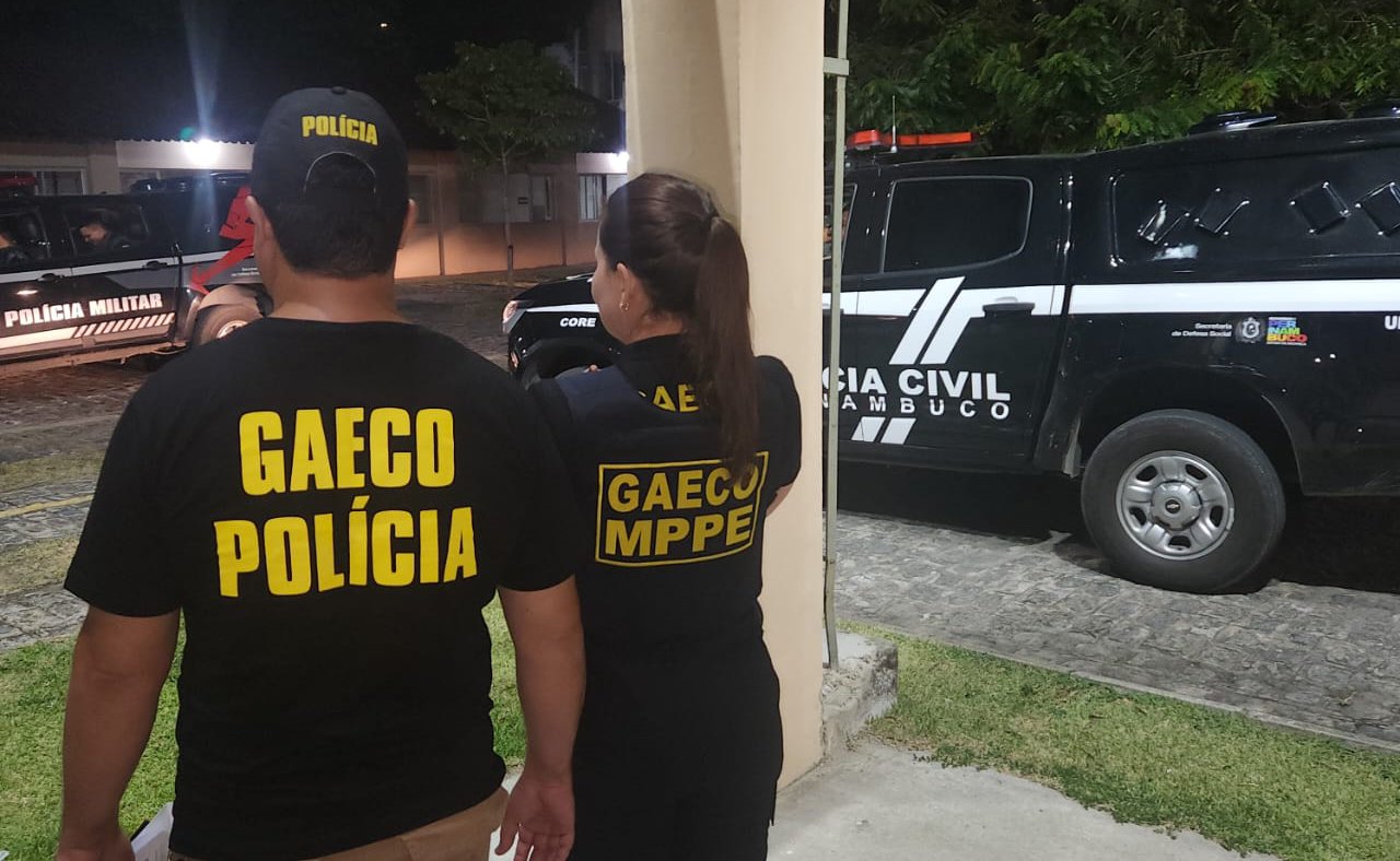 Segunda etapa da Operação Alvitre cumpre mandados e mira desvios na Câmara de Vereadores de Ipojuca