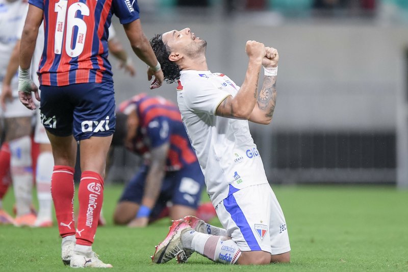 Jogadores do Fortaleza comemoraram bastante a vitória fora de casa sobre o Bahia