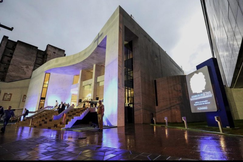 Sede da Assembleia Legislativa de Pernambuco (Alepe), no Centro do Recife