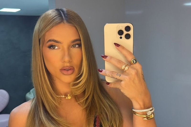 Virginia Fonseca passa por sufoco em gravação de programa no SBT