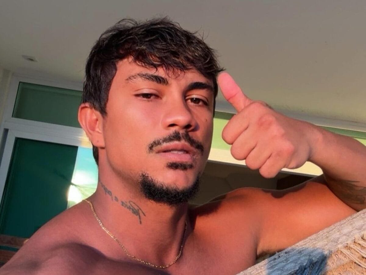 Sucesso em Três Graças e Os Donos do Jogo, Xamã já teve nude vazado na internet e impressionou os fãs